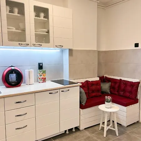 Sahara Apartment *